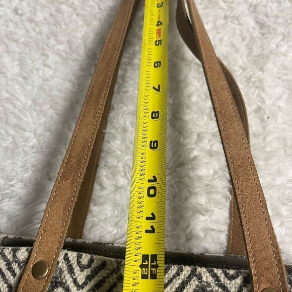 Myra Bag Spencer Spencer up cycled canvas and cowhide leather tote bag - Picture 10 of 15